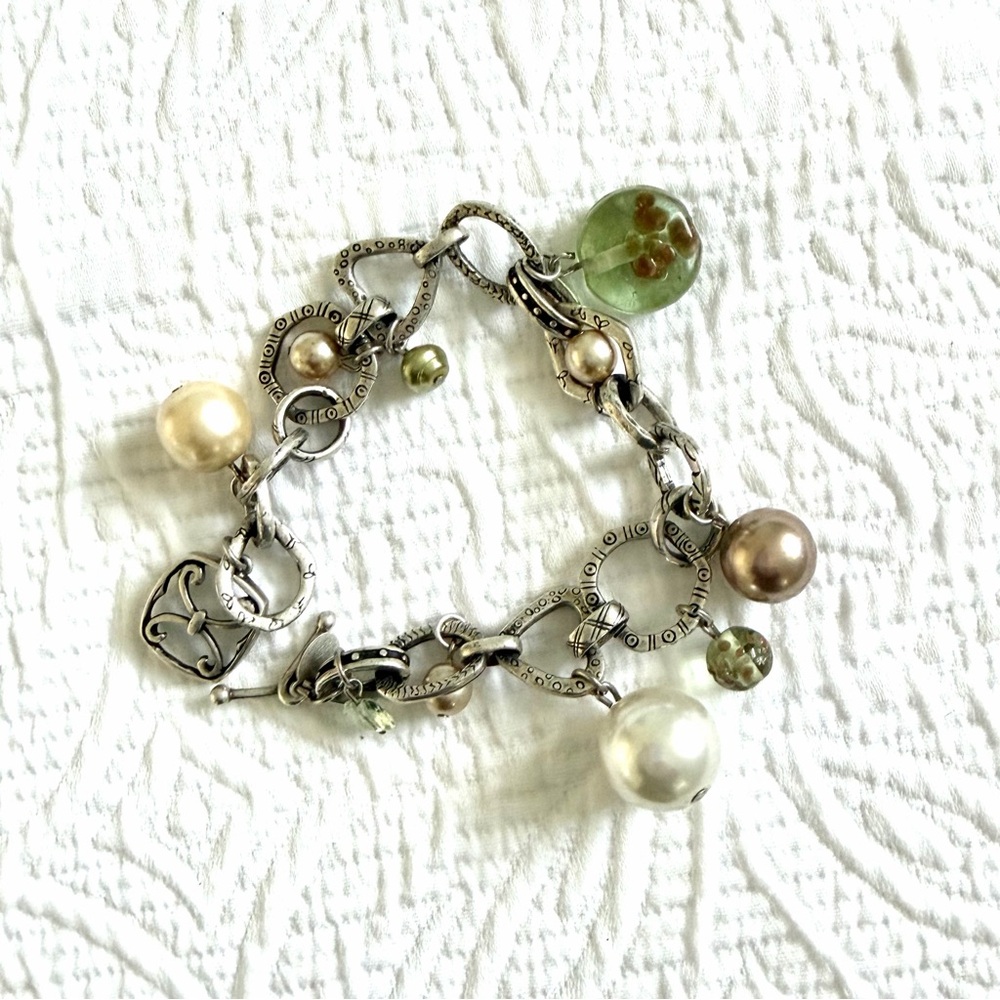 Chico’s Antiqued Silver Tone Baubles & Pearls Whimsy Charm Bracelet